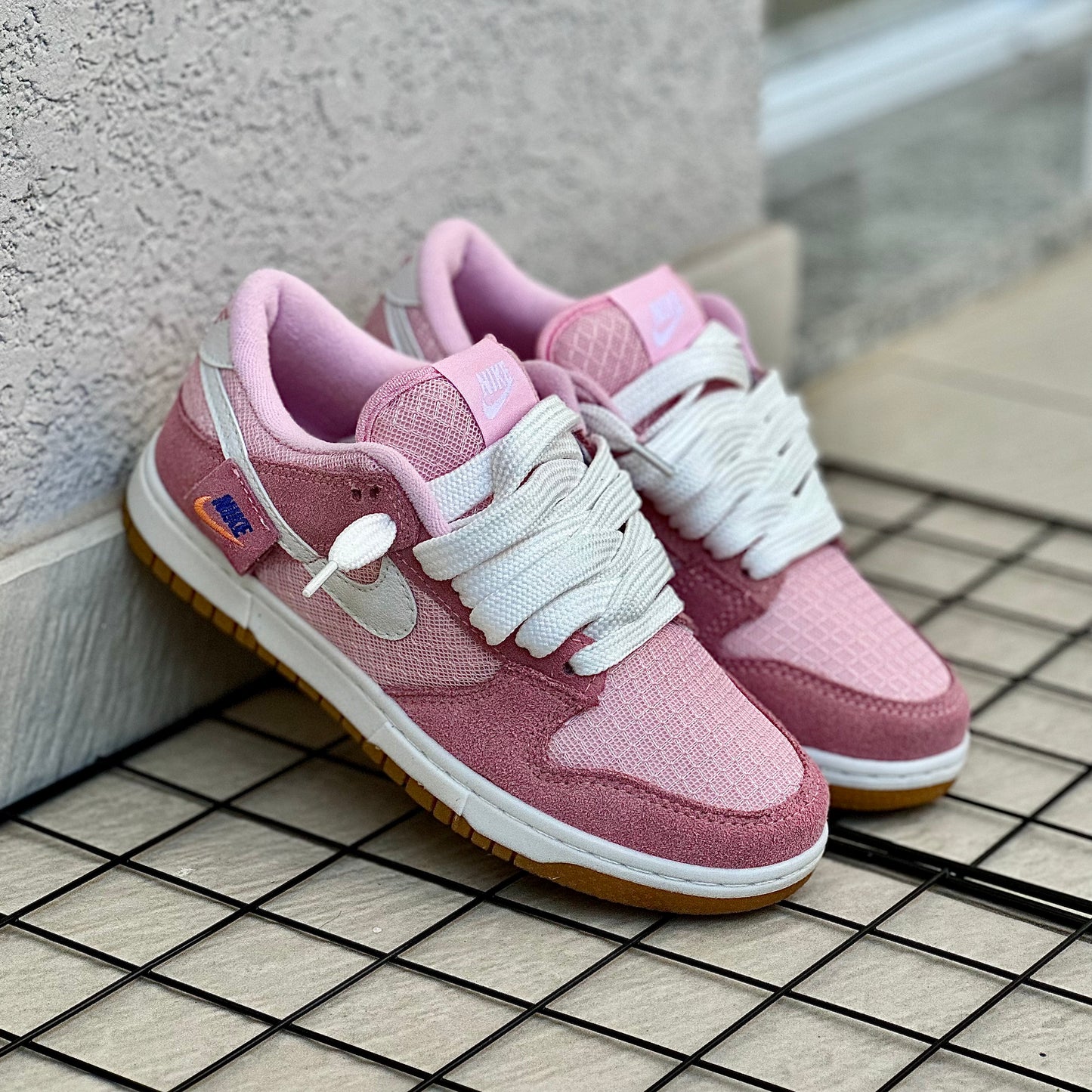 Tênis Nike Dunk Low - Feminino